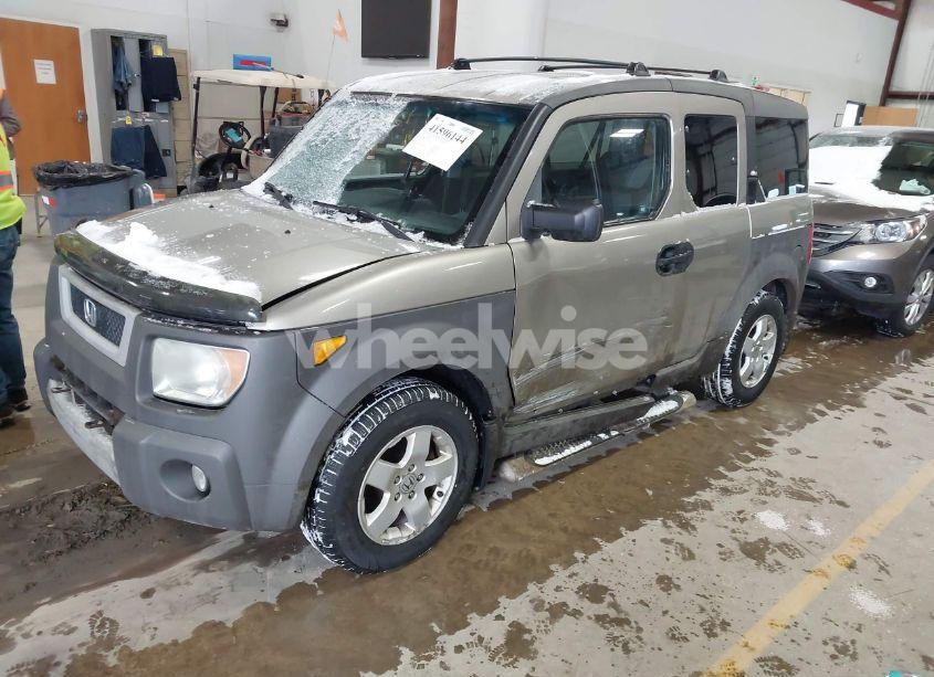 Photo 2 of 2003 Honda Element EX (VIN 5J6YH28563L044749)