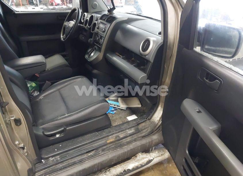 Photo 5 of 2003 Honda Element EX (VIN 5J6YH28563L044749)