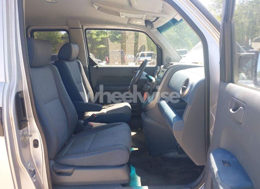 Photo 5 of 2003 Honda Element EX (VIN 5J6YH28573L015499)