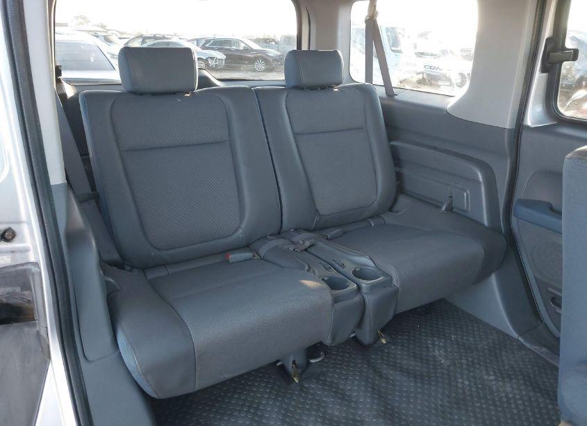 Photo 8 of 2003 Honda Element EX (VIN 5J6YH28573L016099)