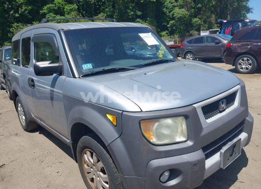 2003 Honda Element EX (VIN 5J6YH285X3L015478) main photo