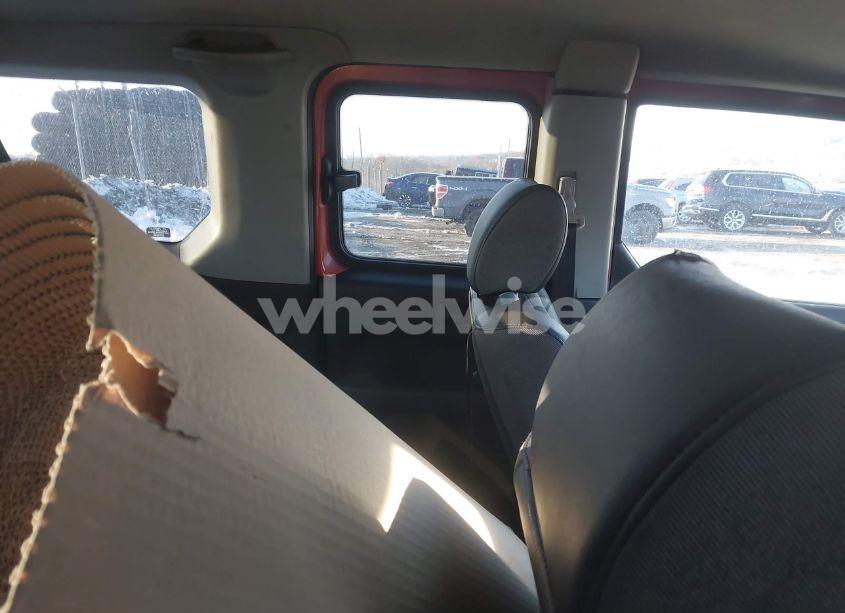 Photo 8 of 2004 Honda Element EX (VIN 5J6YH28604L022370)