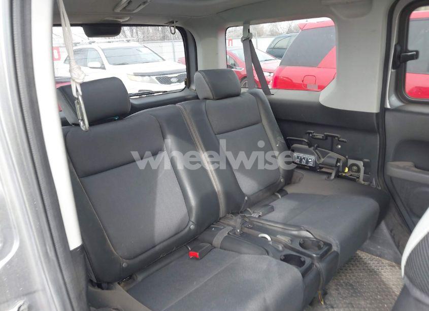 Photo 8 of 2005 Honda Element EX (VIN 5J6YH28605L005716)