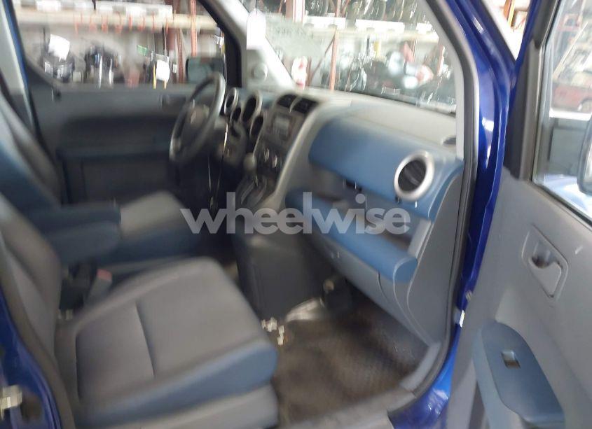 Photo 5 of 2004 Honda Element EX (VIN 5J6YH28624L012973)