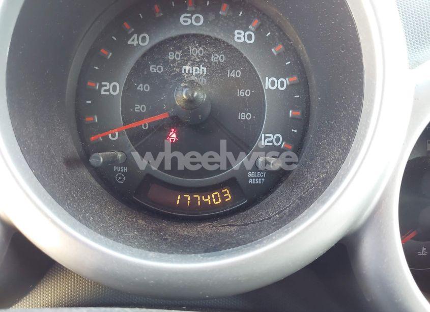 Photo 7 of 2005 Honda Element EX (VIN 5J6YH28625L006639)