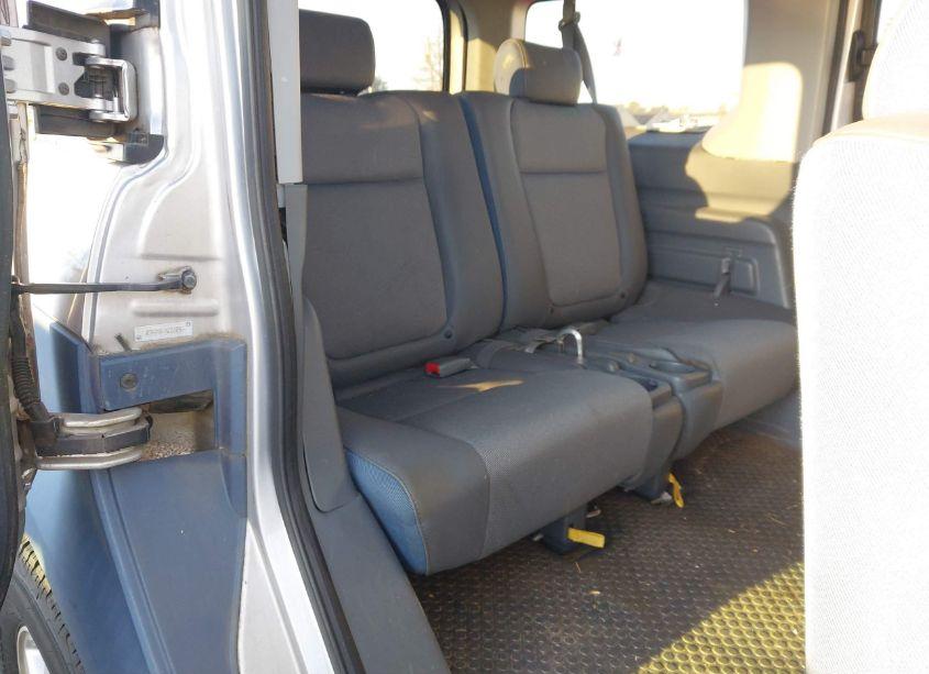 Photo 8 of 2005 Honda Element EX (VIN 5J6YH28645L018906)