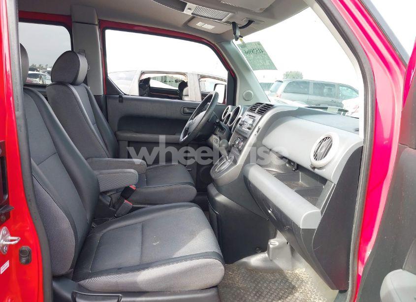 Photo 5 of 2005 Honda Element EX (VIN 5J6YH28655L033043)