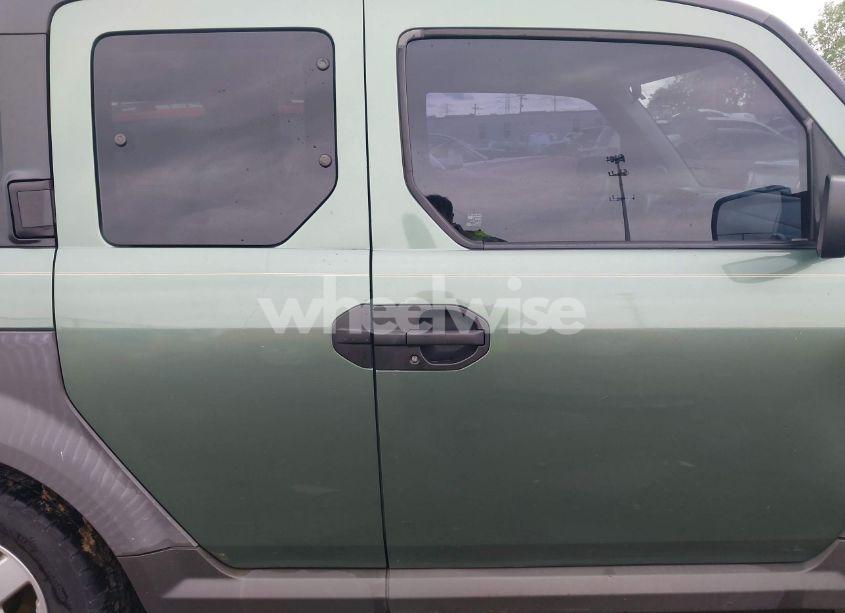Photo 13 of 2005 Honda Element EX (VIN 5J6YH28665L019815)