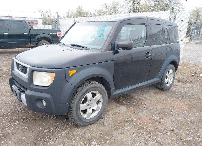 Photo 2 of 2005 Honda Element EX (VIN 5J6YH28665L022746)