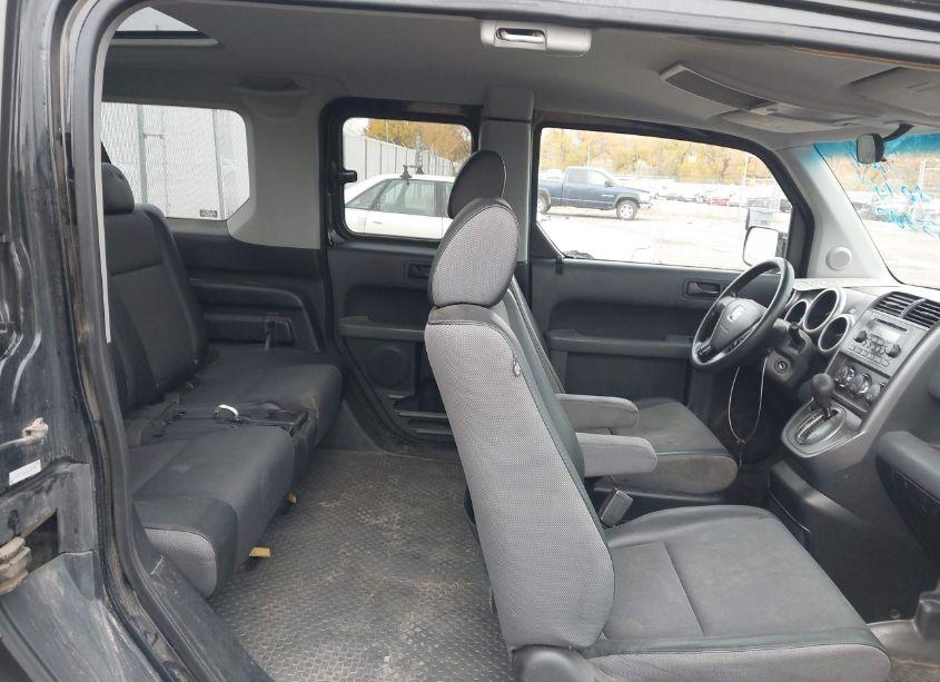 Photo 8 of 2005 Honda Element EX (VIN 5J6YH28665L022746)