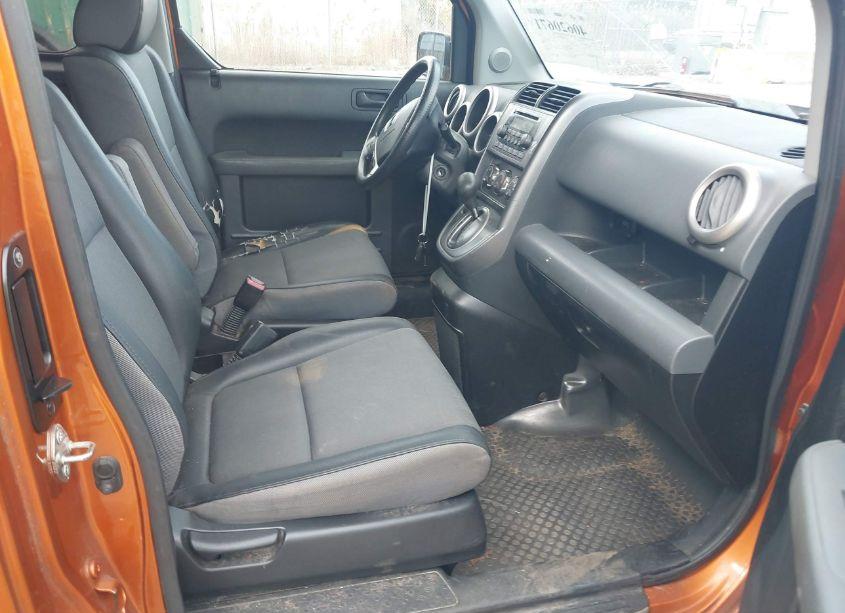 Photo 5 of 2006 Honda Element EX-P (VIN 5J6YH28706L005984)