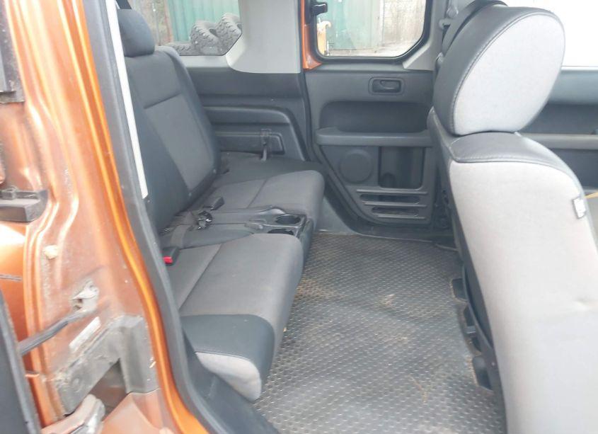 Photo 8 of 2006 Honda Element EX-P (VIN 5J6YH28706L005984)