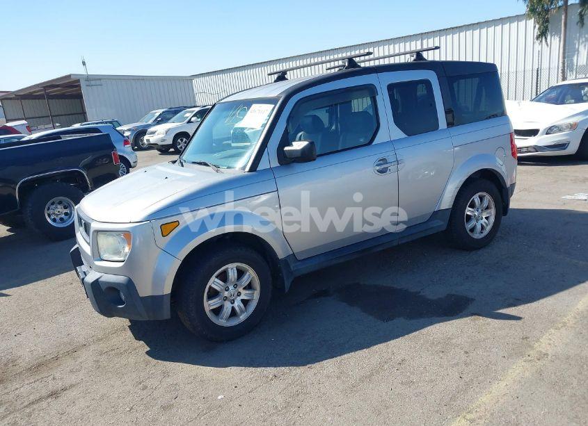 Photo 2 of 2006 Honda Element EX-P (VIN 5J6YH28726L022561)