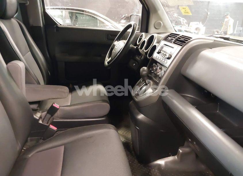 Photo 5 of 2006 Honda Element EX-P (VIN 5J6YH28736L019104)