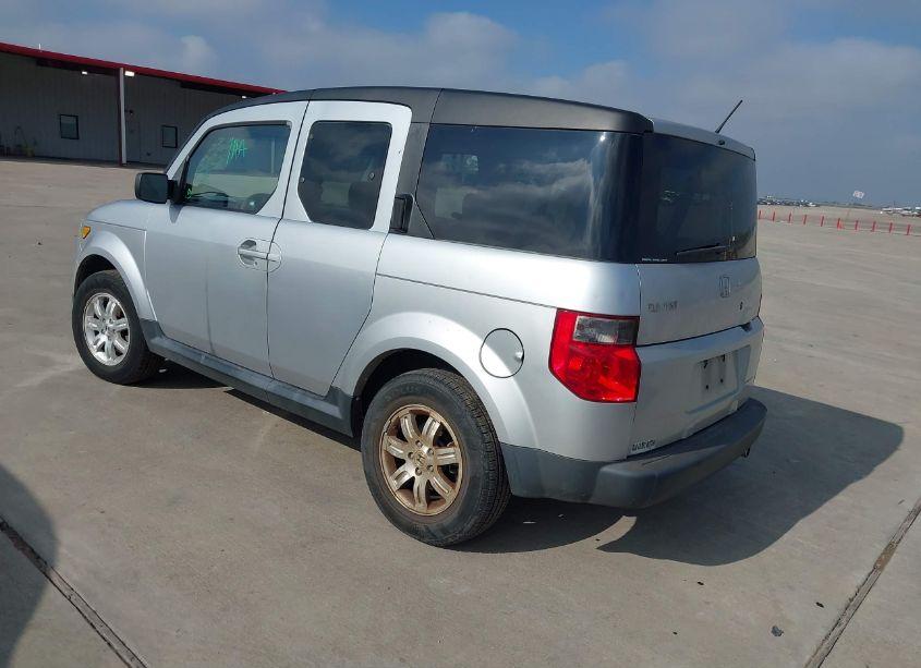 Photo 3 of 2006 Honda Element EX-P (VIN 5J6YH28746L014476)