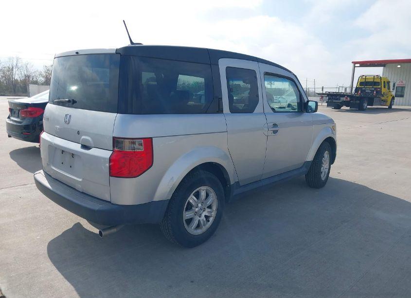 Photo 4 of 2006 Honda Element EX-P (VIN 5J6YH28746L014476)