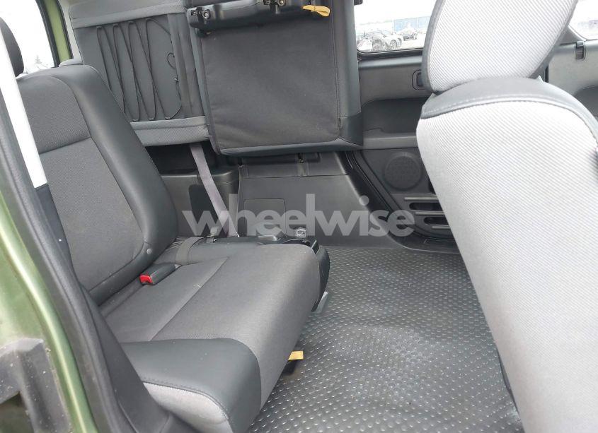 Photo 8 of 2006 Honda Element EX-P (VIN 5J6YH28766L010767)