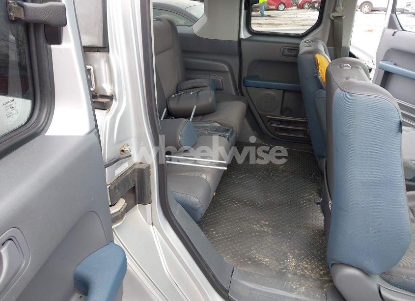 Photo 8 of 2006 Honda Element EX-P (VIN 5J6YH28766L027911)