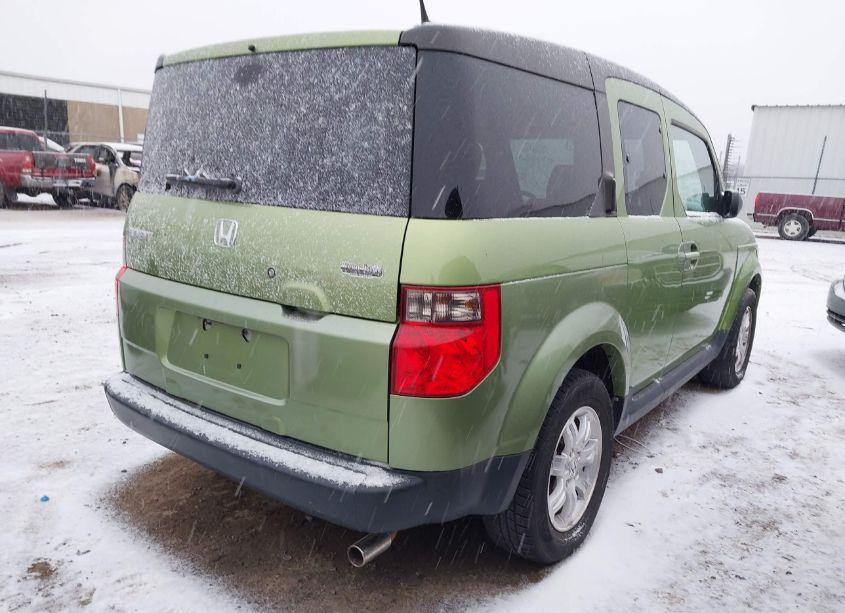 Photo 4 of 2006 Honda Element EX-P (VIN 5J6YH28776L010762)