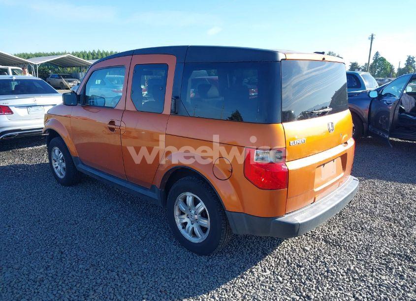 Photo 3 of 2006 Honda Element EX-P (VIN 5J6YH28776L022006)