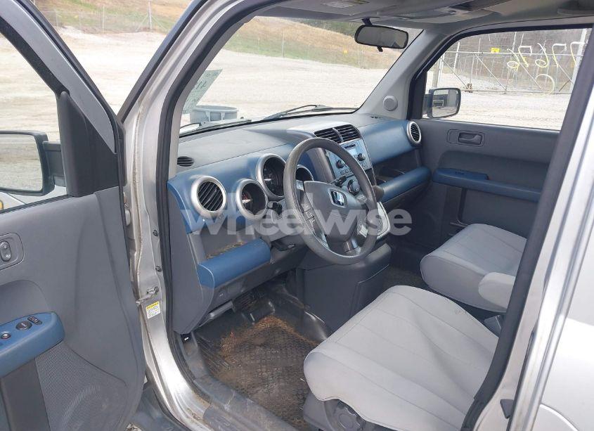 Photo 5 of 2006 Honda Element EX-P (VIN 5J6YH28786L004436)