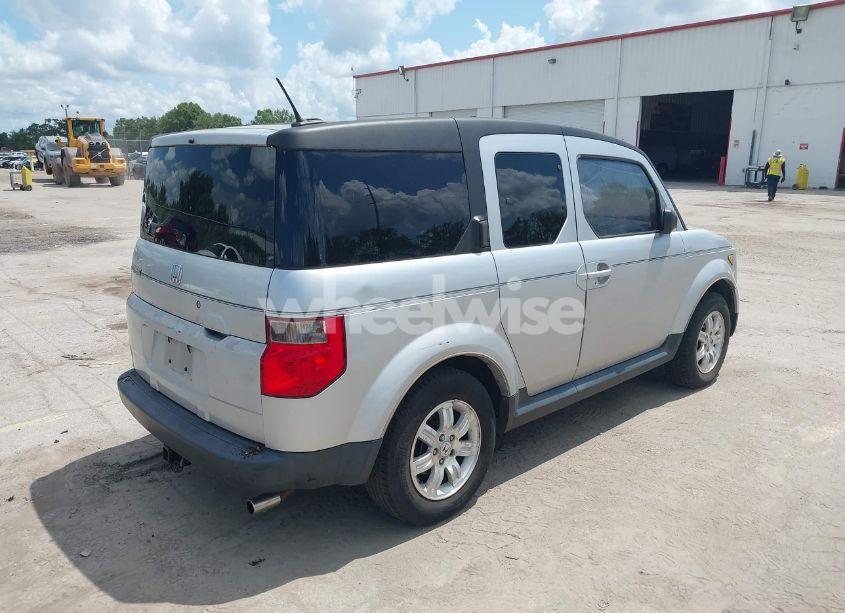 Photo 4 of 2006 Honda Element EX-P (VIN 5J6YH28786L014660)