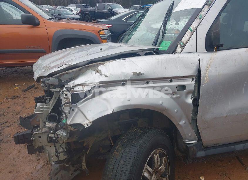 Photo 12 of 2006 Honda Element EX-P (VIN 5J6YH28786L022581)