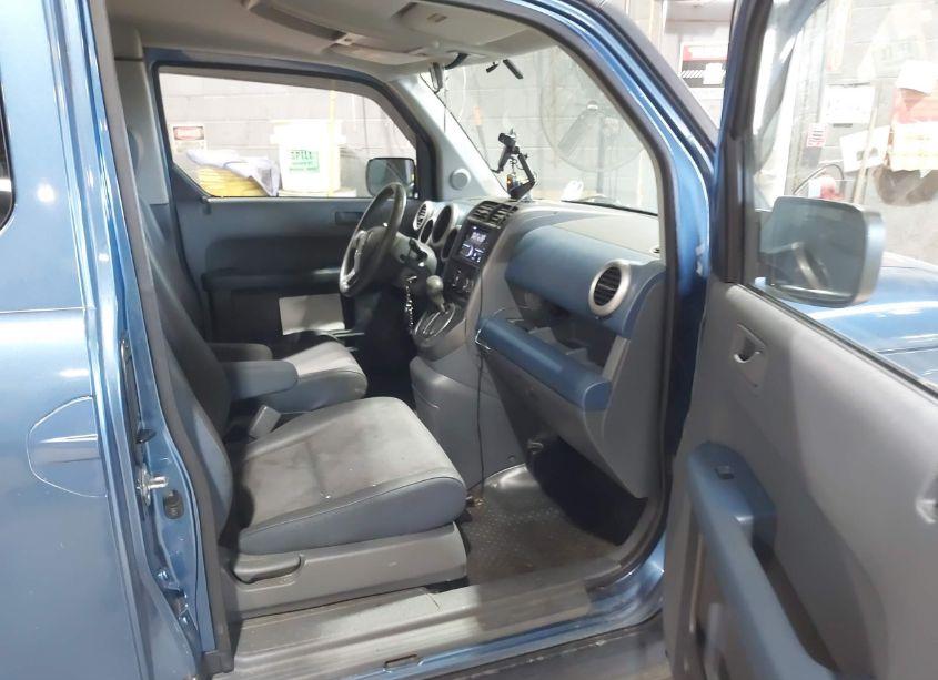 Photo 5 of 2006 Honda Element EX-P (VIN 5J6YH287X6L000405)