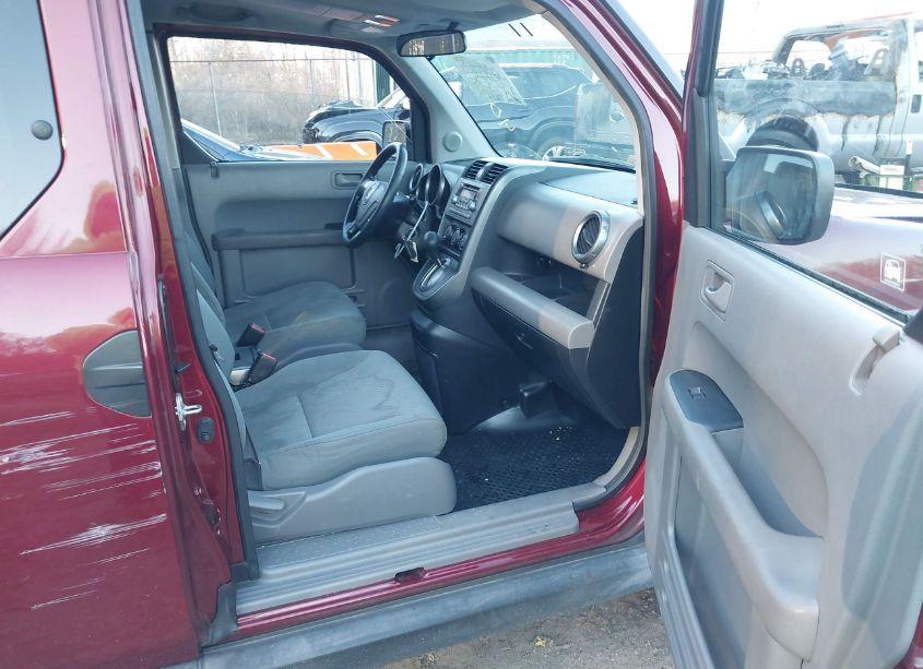 Photo 5 of 2011 Honda Element EX (VIN 5J6YH2H71BL006510)