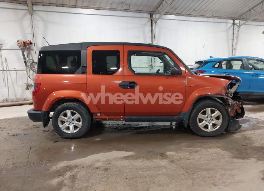 Photo 13 of 2010 Honda Element EX (VIN 5J6YH2H73AL005924)