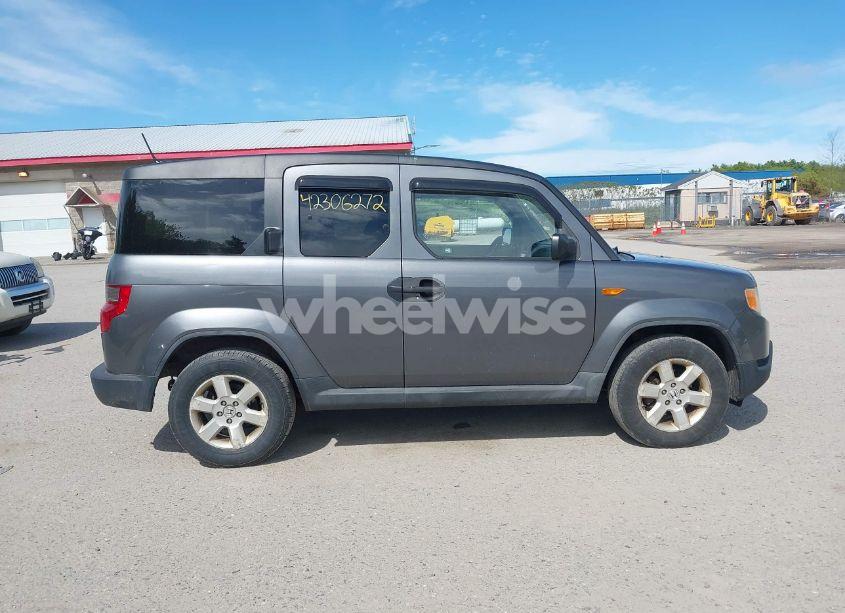 Photo 13 of 2011 Honda Element EX (VIN 5J6YH2H76BL007300)