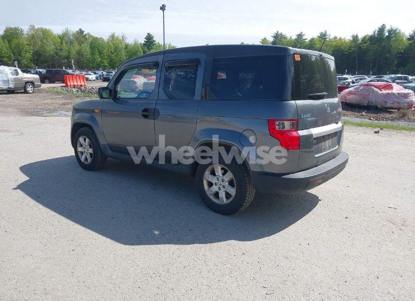 Photo 3 of 2011 Honda Element EX (VIN 5J6YH2H76BL007300)