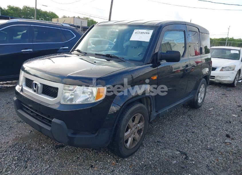 Photo 2 of 2011 Honda Element EX (VIN 5J6YH2H77BL003773)