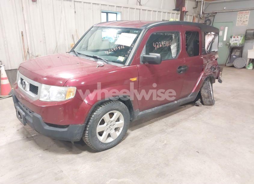 Photo 2 of 2011 Honda Element EX (VIN 5J6YH2H78BL005760)
