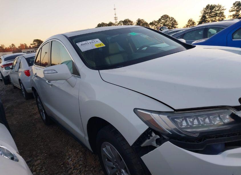 Photo 13 of 2016 Acura Rdx ACURAWATCH PLUS PKG (VIN 5J8TB3H30GL007533)