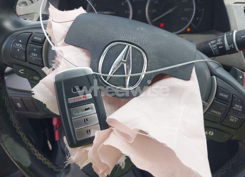 Photo 11 of 2016 Acura Rdx ACURAWATCH PLUS PKG (VIN 5J8TB3H30GL010352)