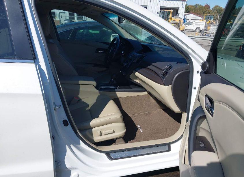 Photo 5 of 2017 Acura Rdx ACURAWATCH PLUS PACKAGE (VIN 5J8TB3H31HL019482)