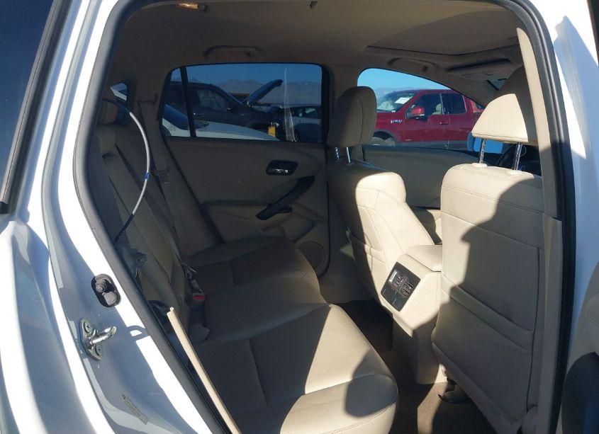 Photo 8 of 2016 Acura Rdx ACURAWATCH PLUS PKG (VIN 5J8TB3H33GL015951)