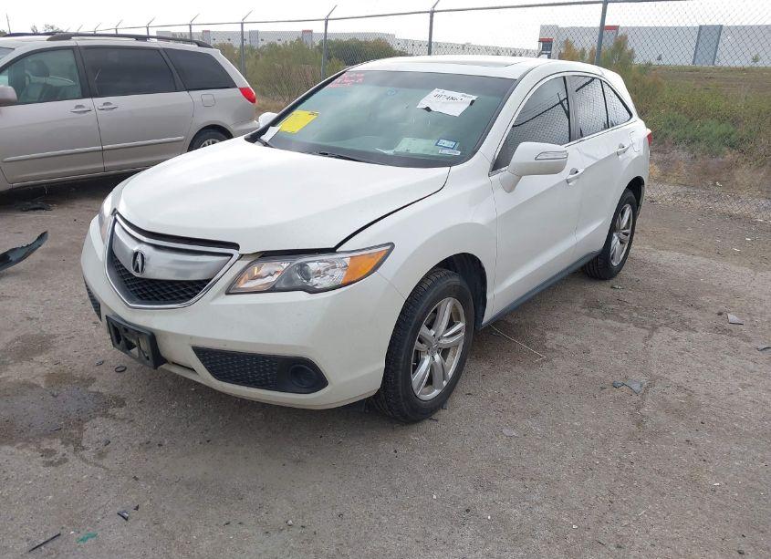Photo 2 of 2015 Acura Rdx (VIN 5J8TB3H35FL005551)