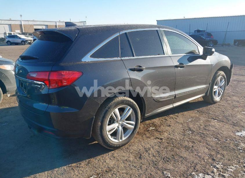 Photo 4 of 2015 Acura Rdx (VIN 5J8TB3H35FL009826)