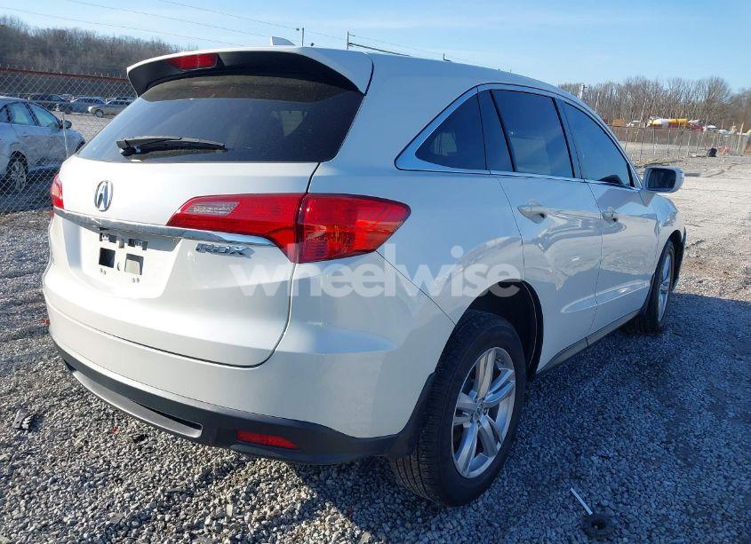 Photo 4 of 2014 Acura Rdx (VIN 5J8TB3H39EL001775)