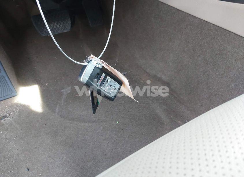 Photo 11 of 2017 Acura Rdx (VIN 5J8TB3H51HL014431)