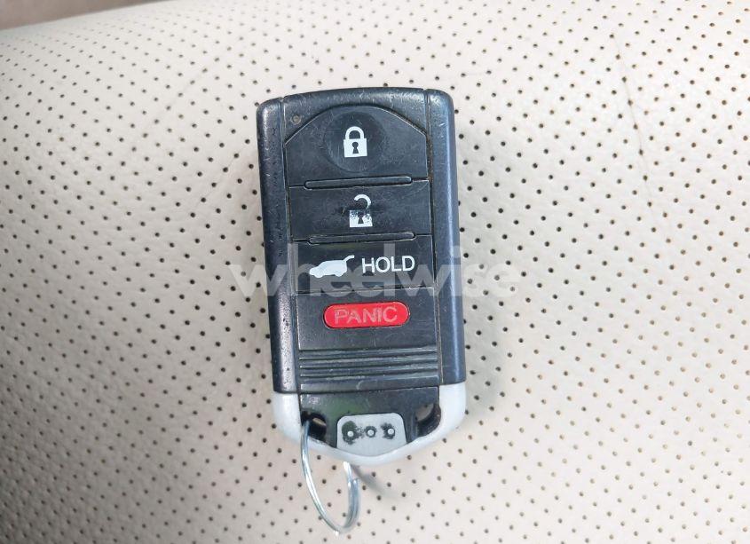 Photo 11 of 2014 Acura Rdx (VIN 5J8TB3H53EL000364)