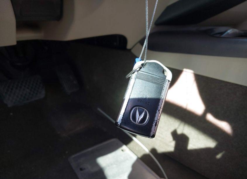 Photo 11 of 2015 Acura Rdx (VIN 5J8TB3H53FL018624)