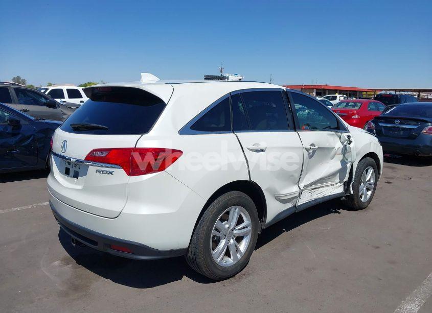 Photo 4 of 2014 Acura Rdx (VIN 5J8TB3H55EL014640)