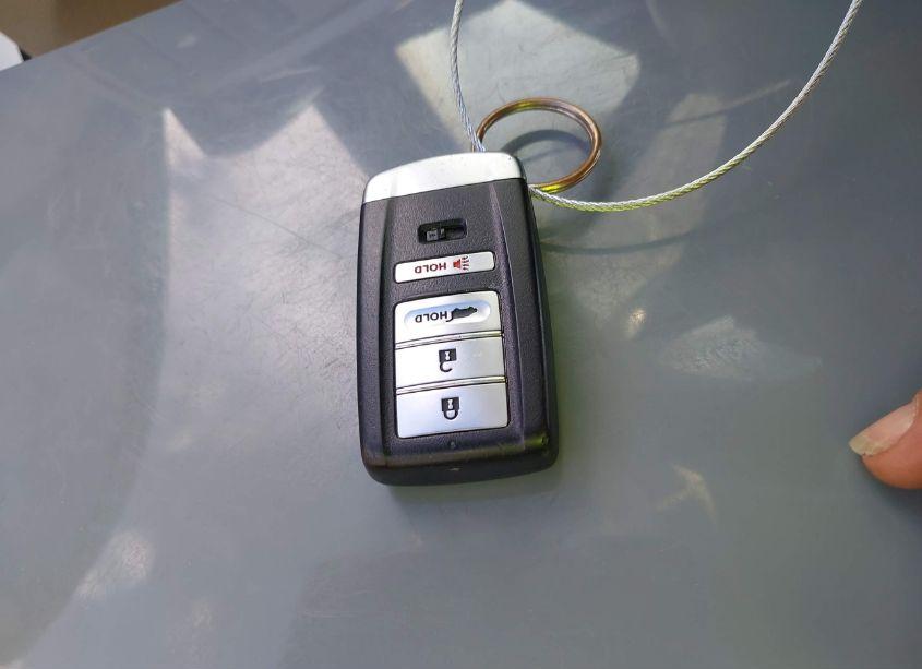 Photo 11 of 2017 Acura Rdx TECHNOLOGY ACURAWATCH PLUS PACKAGES/W/TECHNOLOGY PACKAGE (VIN 5J8TB3H57HL007340)