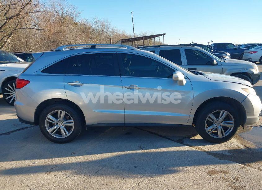 Photo 13 of 2015 Acura Rdx (VIN 5J8TB3H59FL011208)