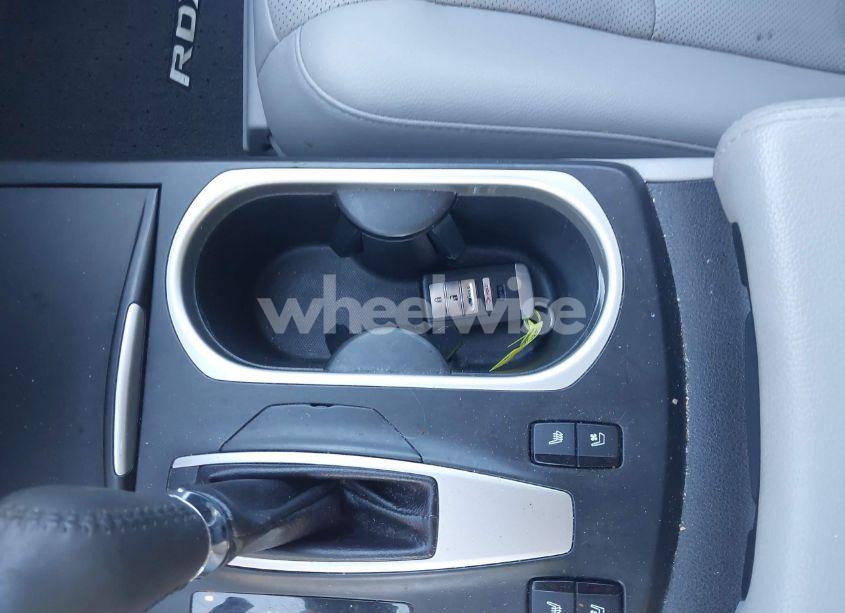 Photo 11 of 2017 Acura Rdx ADVANCE PACKAGE (VIN 5J8TB3H76HL018086)