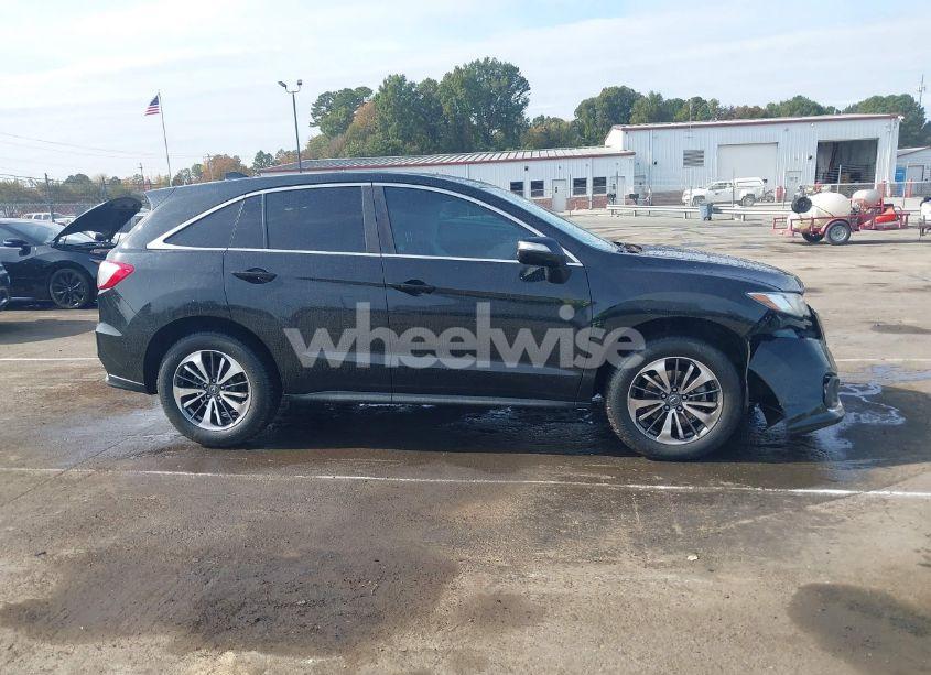 Photo 13 of 2017 Acura Rdx ADVANCE PACKAGE (VIN 5J8TB3H78HL002228)