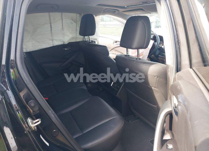 Photo 8 of 2017 Acura Rdx ADVANCE PACKAGE (VIN 5J8TB3H78HL002228)